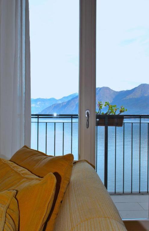 Luxury Attico With Big Terrace Apartment Argegno Exterior photo